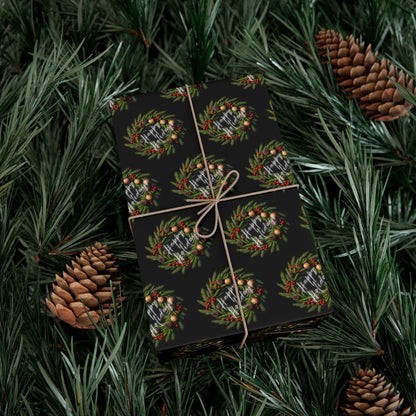 Christmas Wreath Gift Wrap Paper — Dark Holiday Wrapping Paper (Pack)