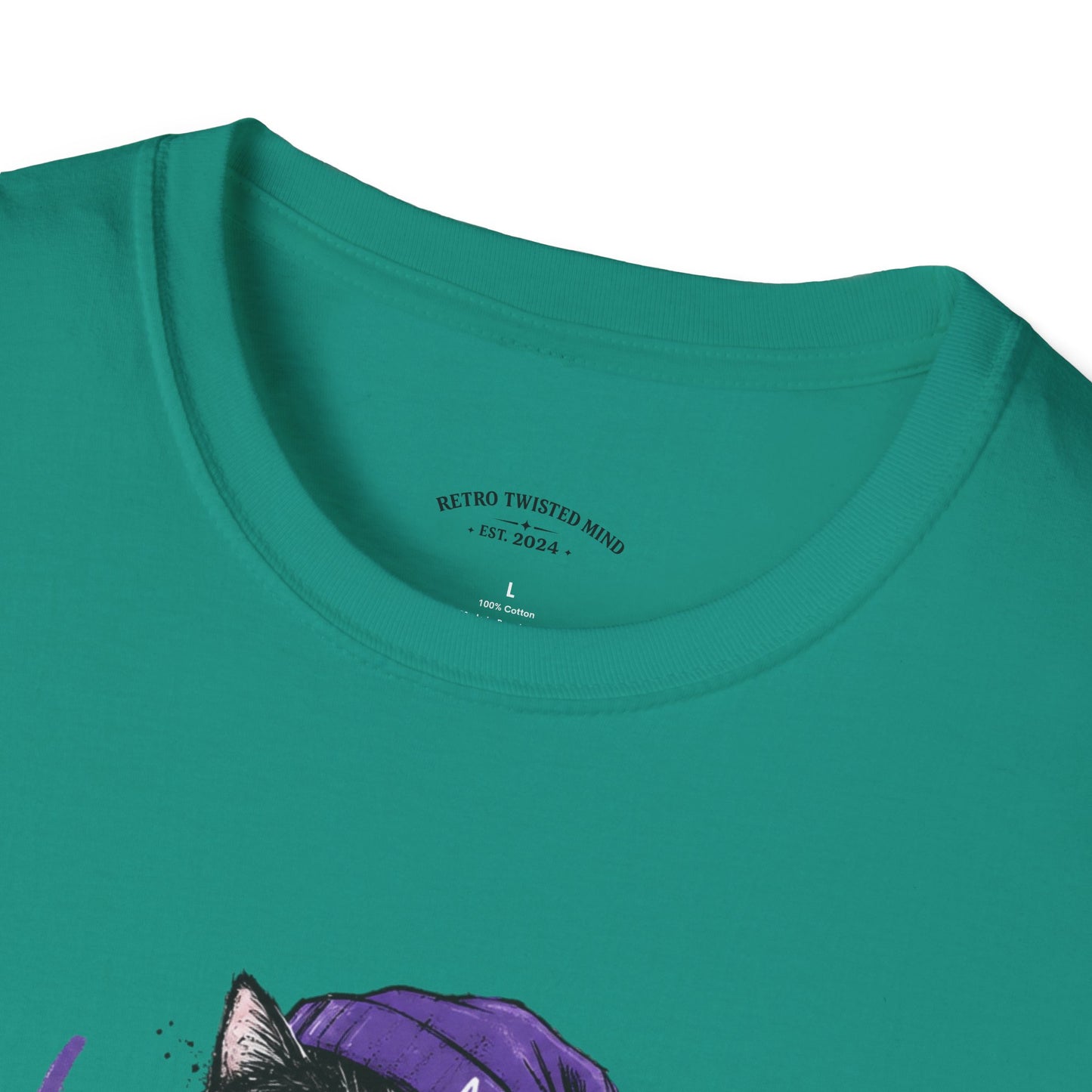 T‑Shirt — “I’m Not Single: I’m in a Toxic Relationship with a Cat” Graphic Tee
