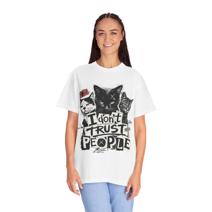 I Don’t Trust People Cat T-Shirt — Grunge Graphic Tee for Cat Lovers