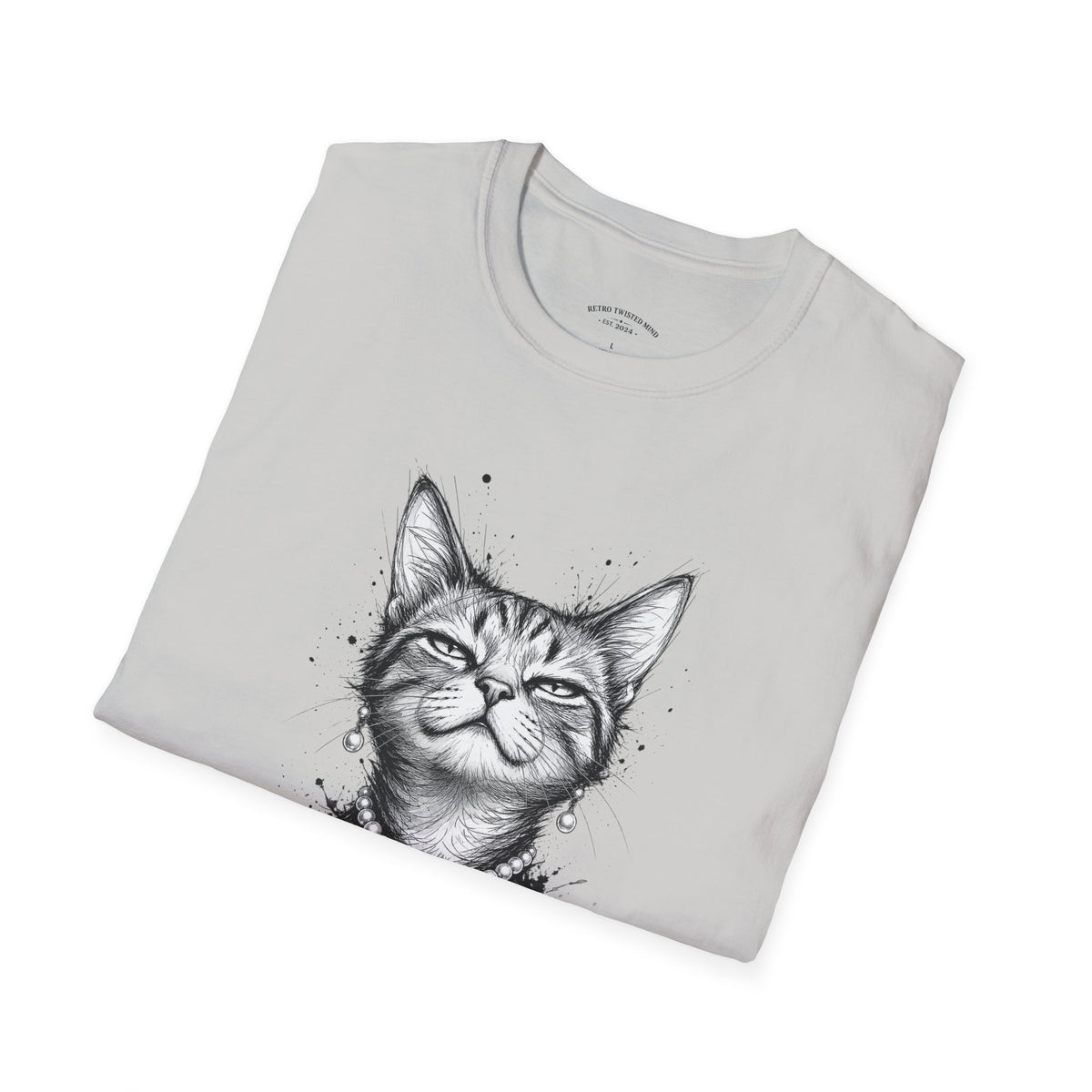 Cat T-Shirt — 'I Know I’m Fabulous' Cute Smiling Cat Graphic Tee