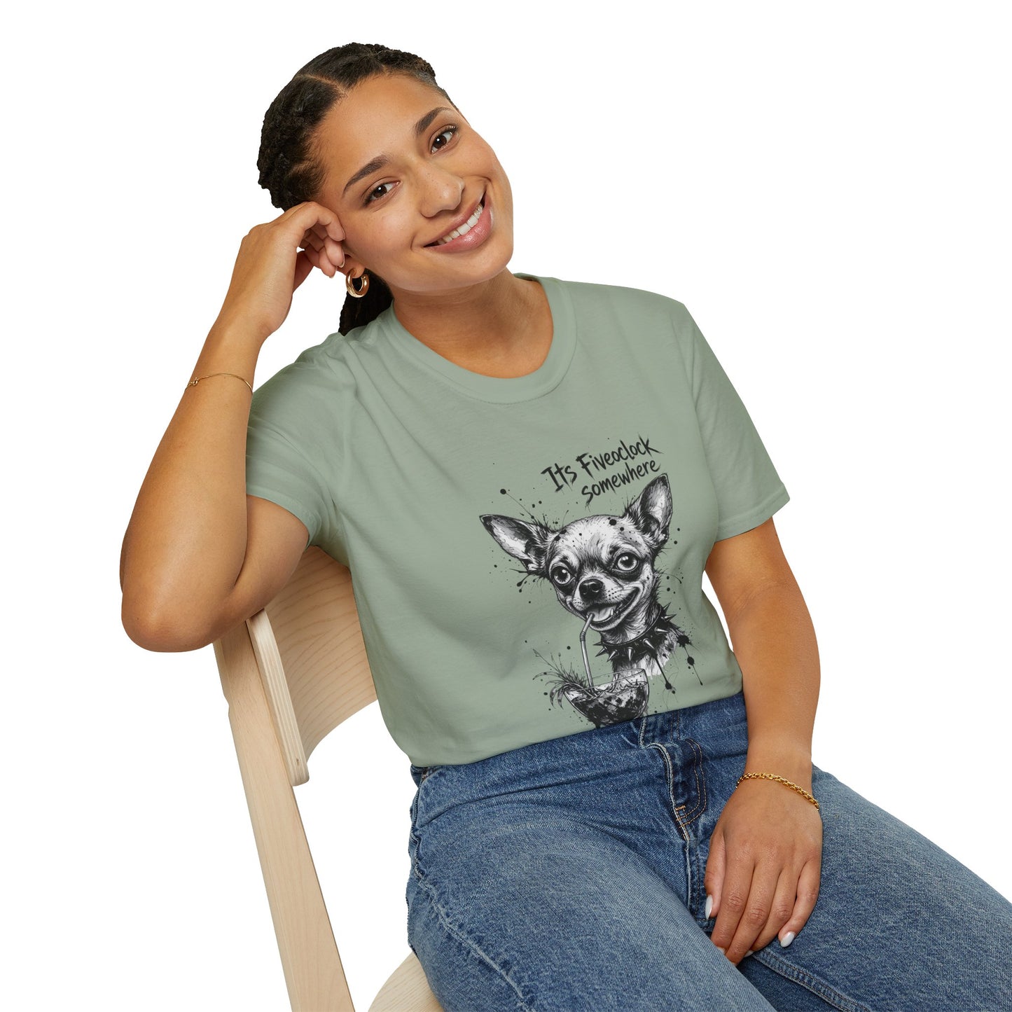 Chihuahua 'It's Five O'Clock Somewhere' T-Shirt