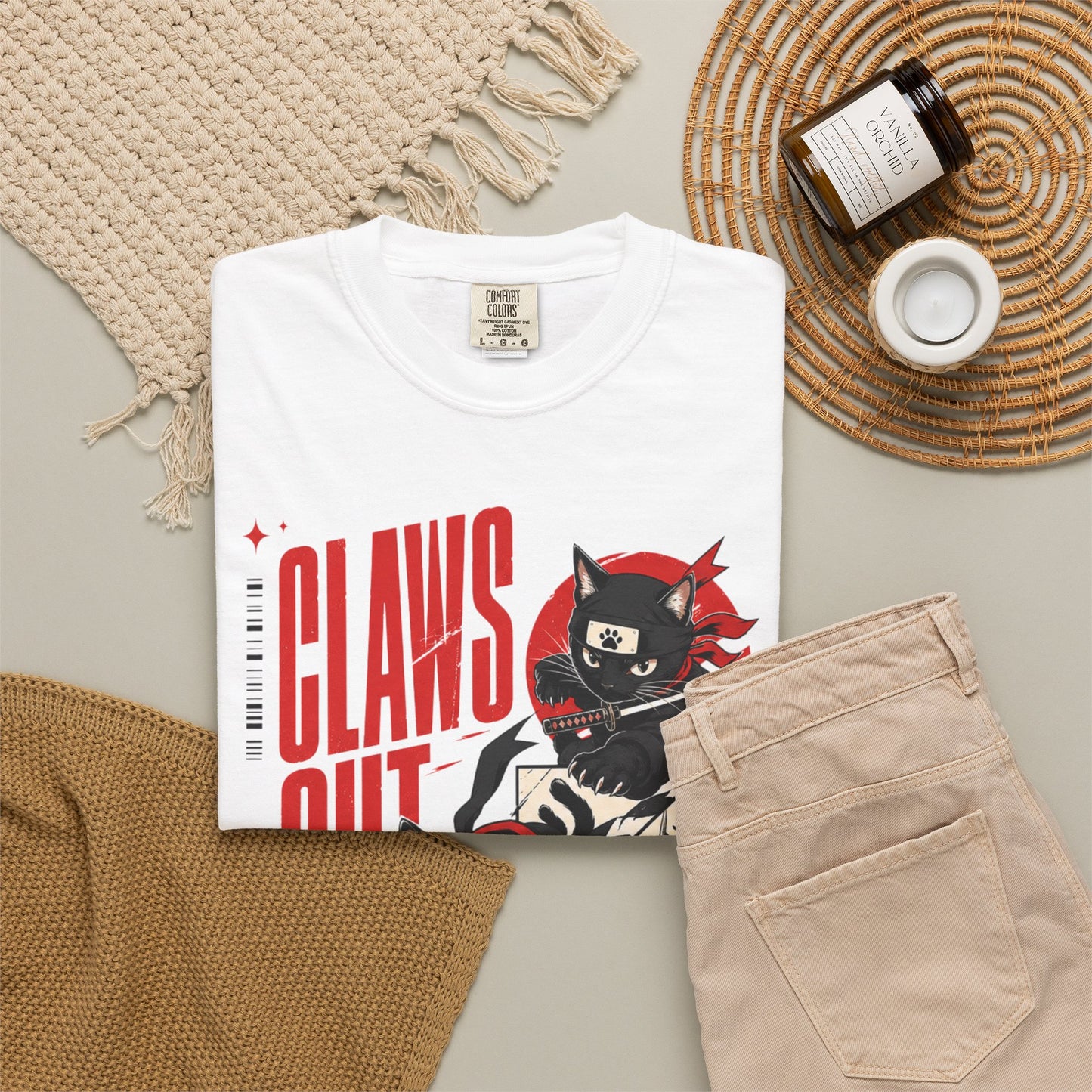 Claws Out Cat Graphic T-Shirt — Retro Ninja Kitties Tee