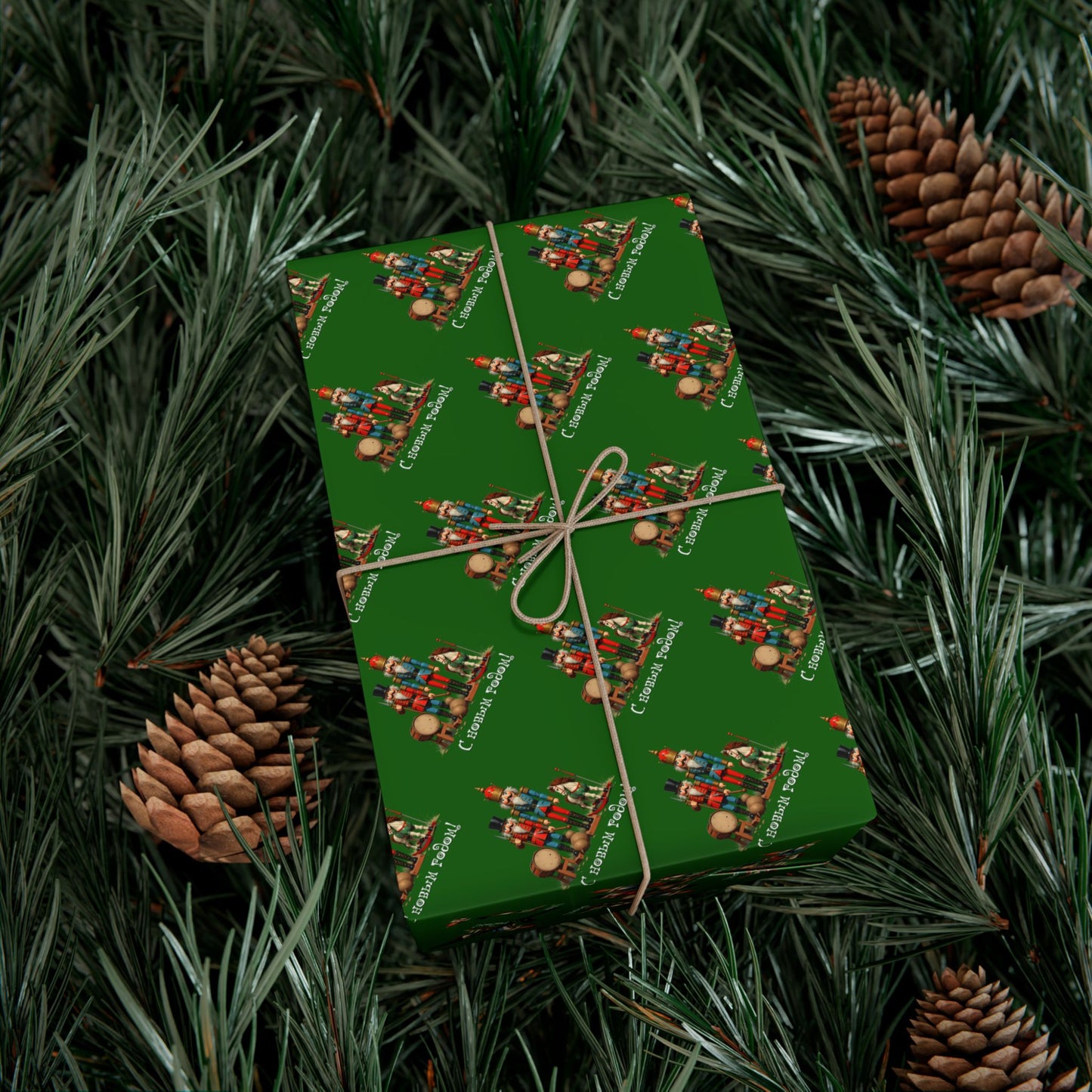 Christmas Tree Gift Wrap Paper — Holiday Green Wrapping Sheets with Ornament Tree Pattern