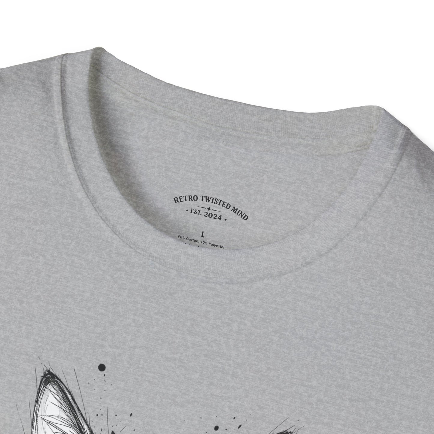 Cat T-Shirt — 'I Know I’m Fabulous' Cute Smiling Cat Graphic Tee
