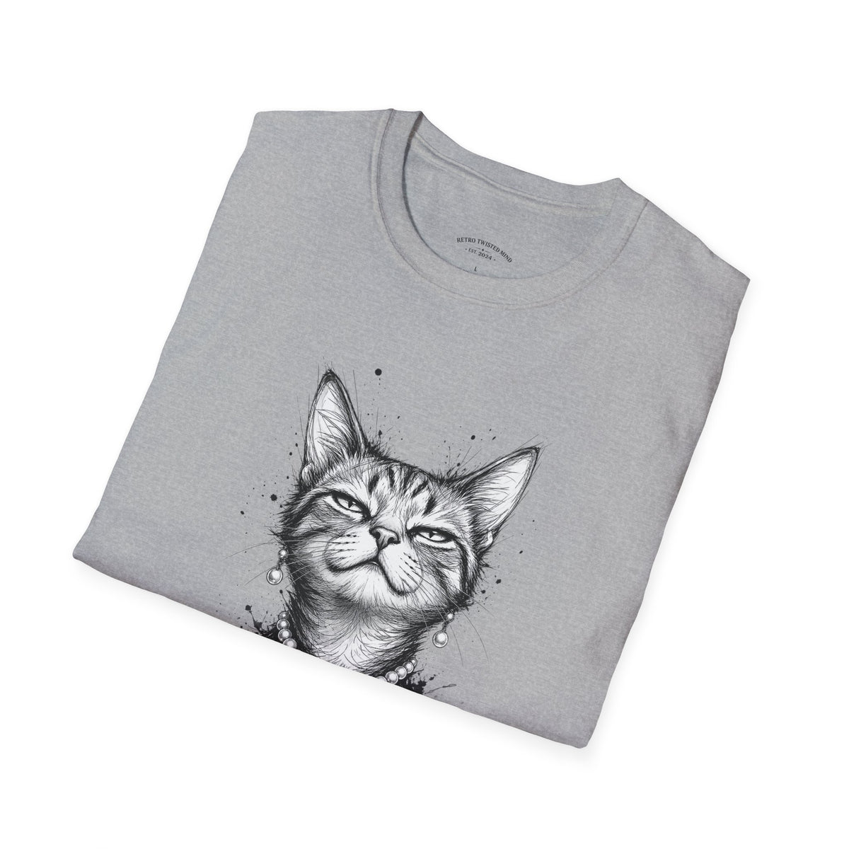 Cat T-Shirt — 'I Know I’m Fabulous' Cute Smiling Cat Graphic Tee