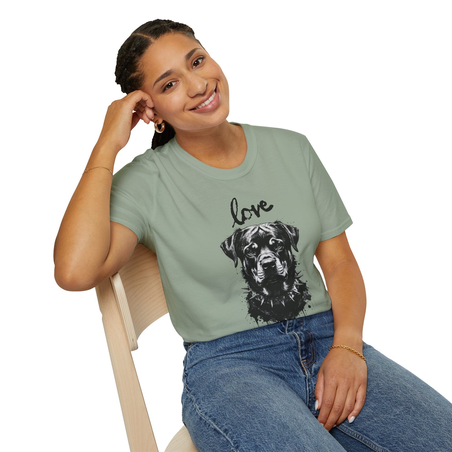 Love Rottweiler T-Shirt — Vintage Black Dog Portrait Tee for Dog Lovers