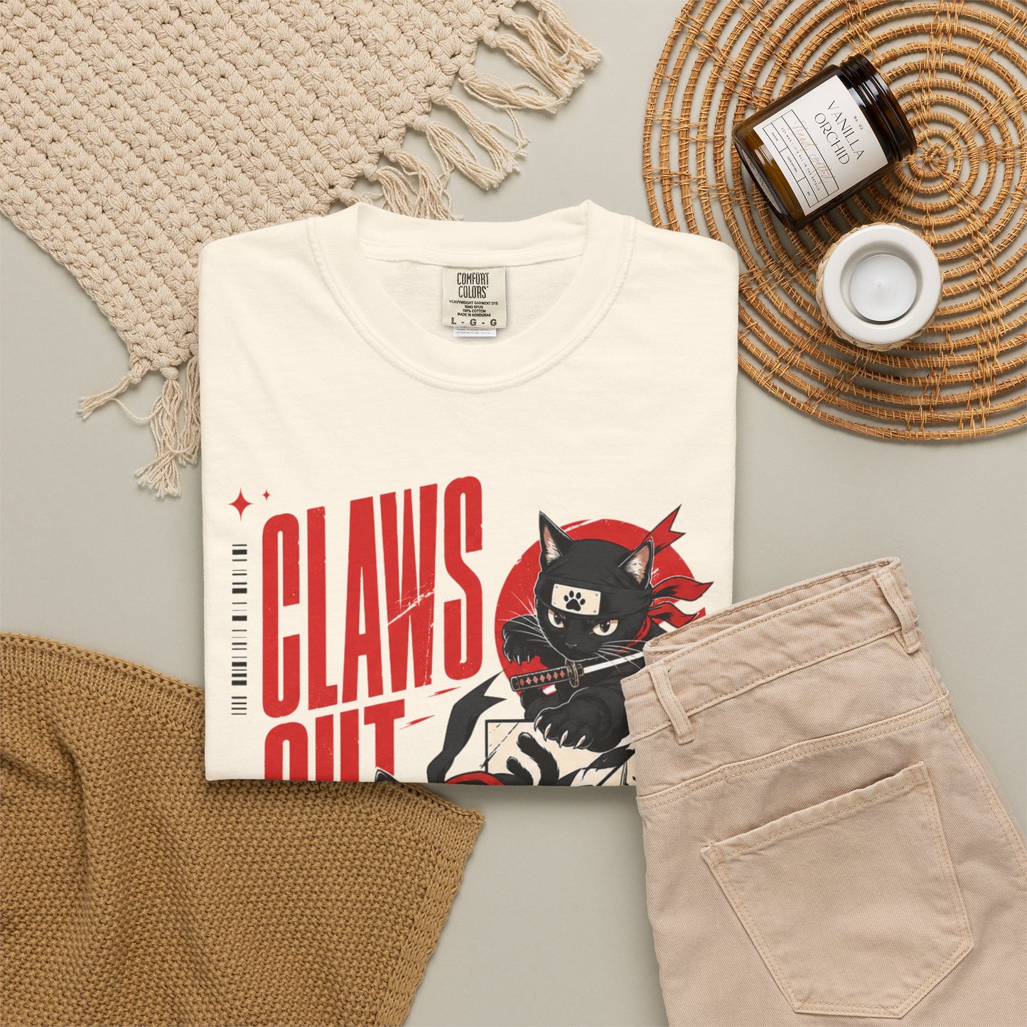 Claws Out Cat Graphic T-Shirt — Retro Ninja Kitties Tee