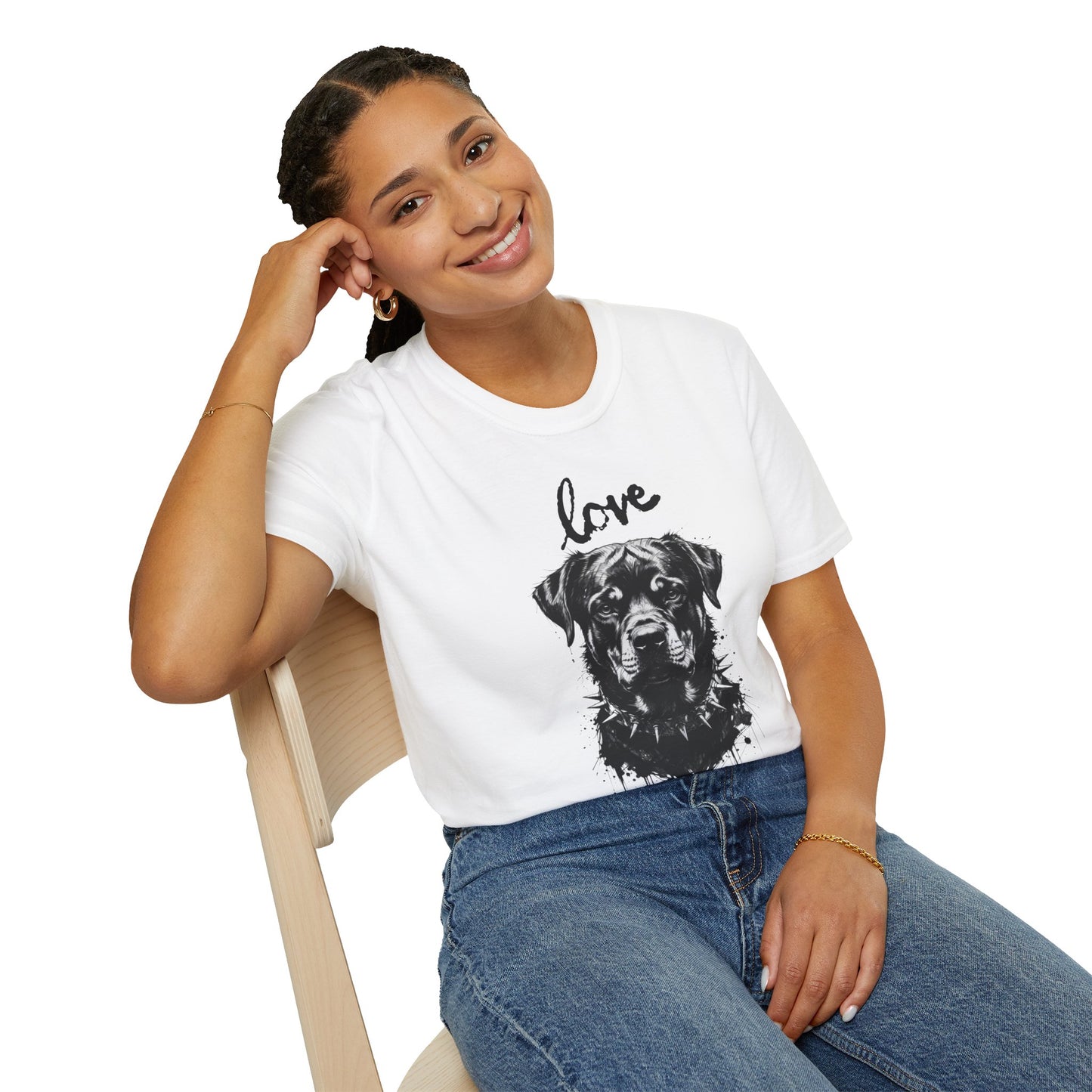 Love Rottweiler T-Shirt — Vintage Black Dog Portrait Tee for Dog Lovers