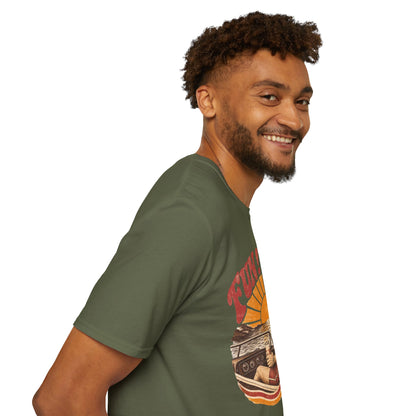 Retro 'FUN! FACT!' Surf Tee — Vintage Sunset Beach Graphic T-Shirt