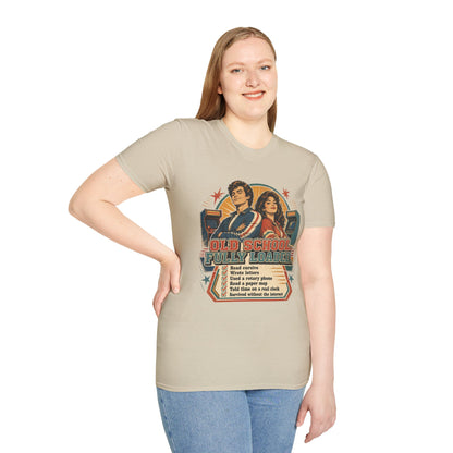 T-Shirt — Retro 'Old School' Arcade Couple Vintage Gamer Tee