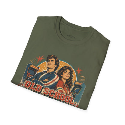 T-Shirt — Retro 'Old School' Arcade Couple Vintage Gamer Tee