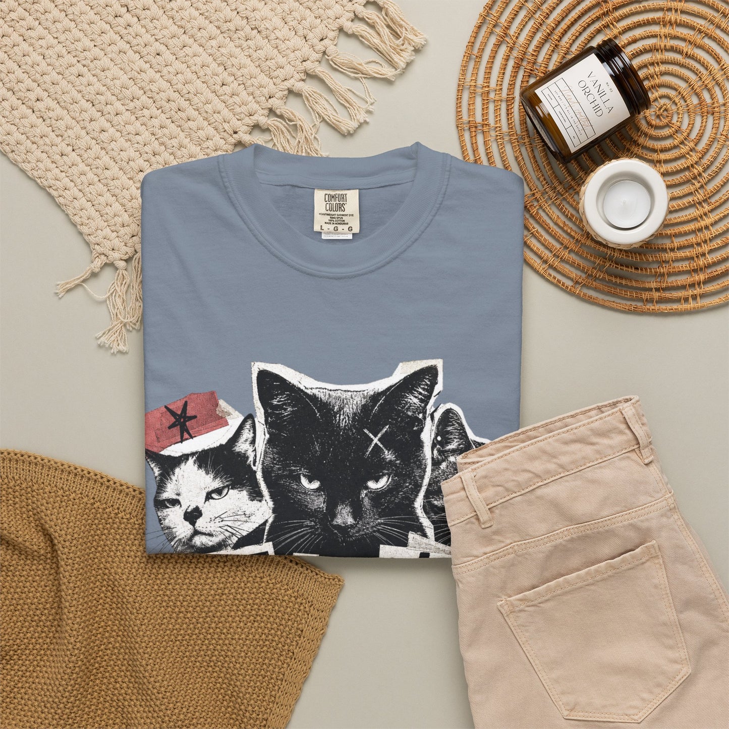 I Don’t Trust People Cat T-Shirt — Grunge Graphic Tee for Cat Lovers