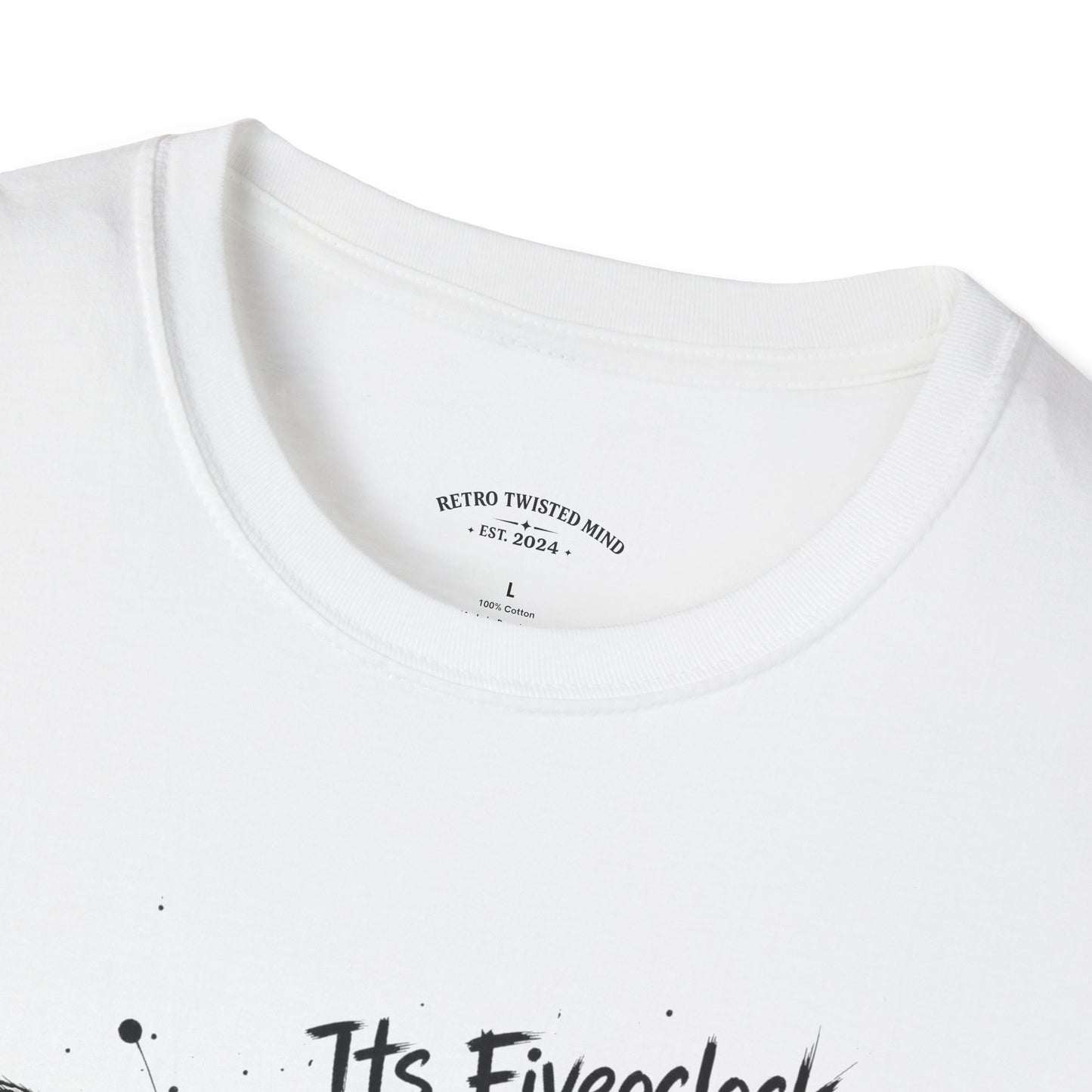 Chihuahua 'It's Five O'Clock Somewhere' T-Shirt