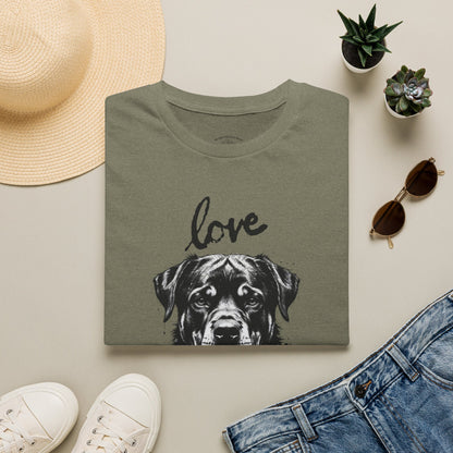 Love Rottweiler T-Shirt — Vintage Black Dog Portrait Tee for Dog Lovers