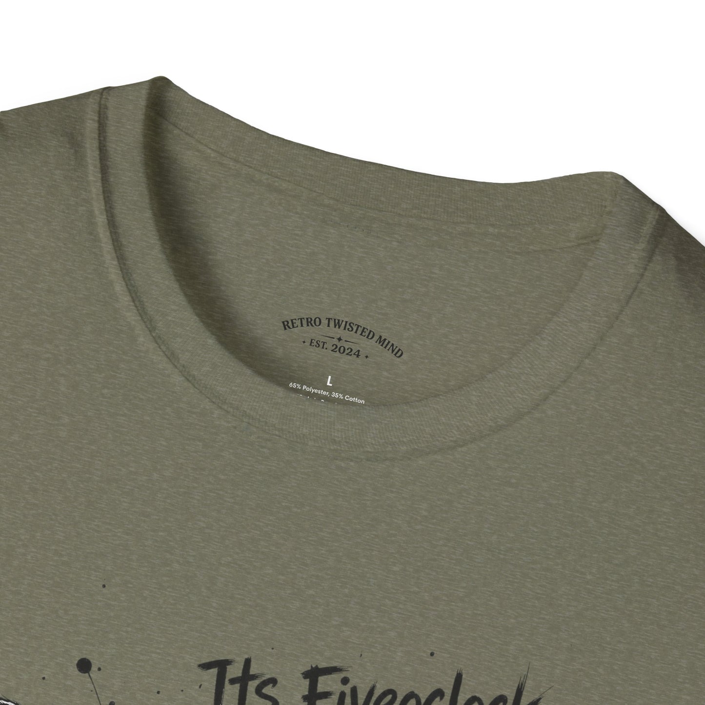 Chihuahua 'It's Five O'Clock Somewhere' T-Shirt