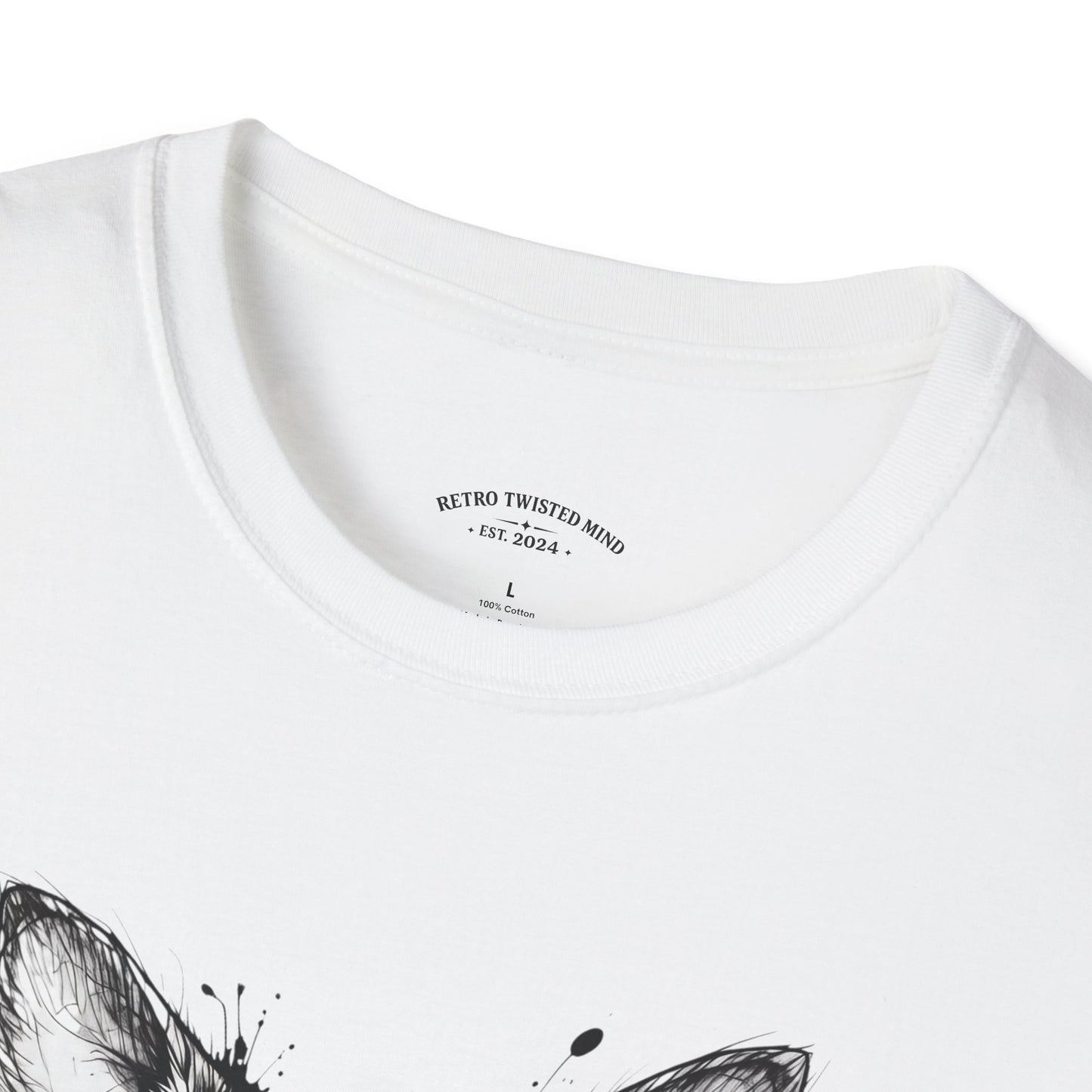 Chihuahua 'Overthinking Solves Nothing' Graphic T-Shirt