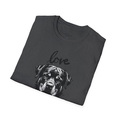 Love Rottweiler T-Shirt — Vintage Black Dog Portrait Tee for Dog Lovers