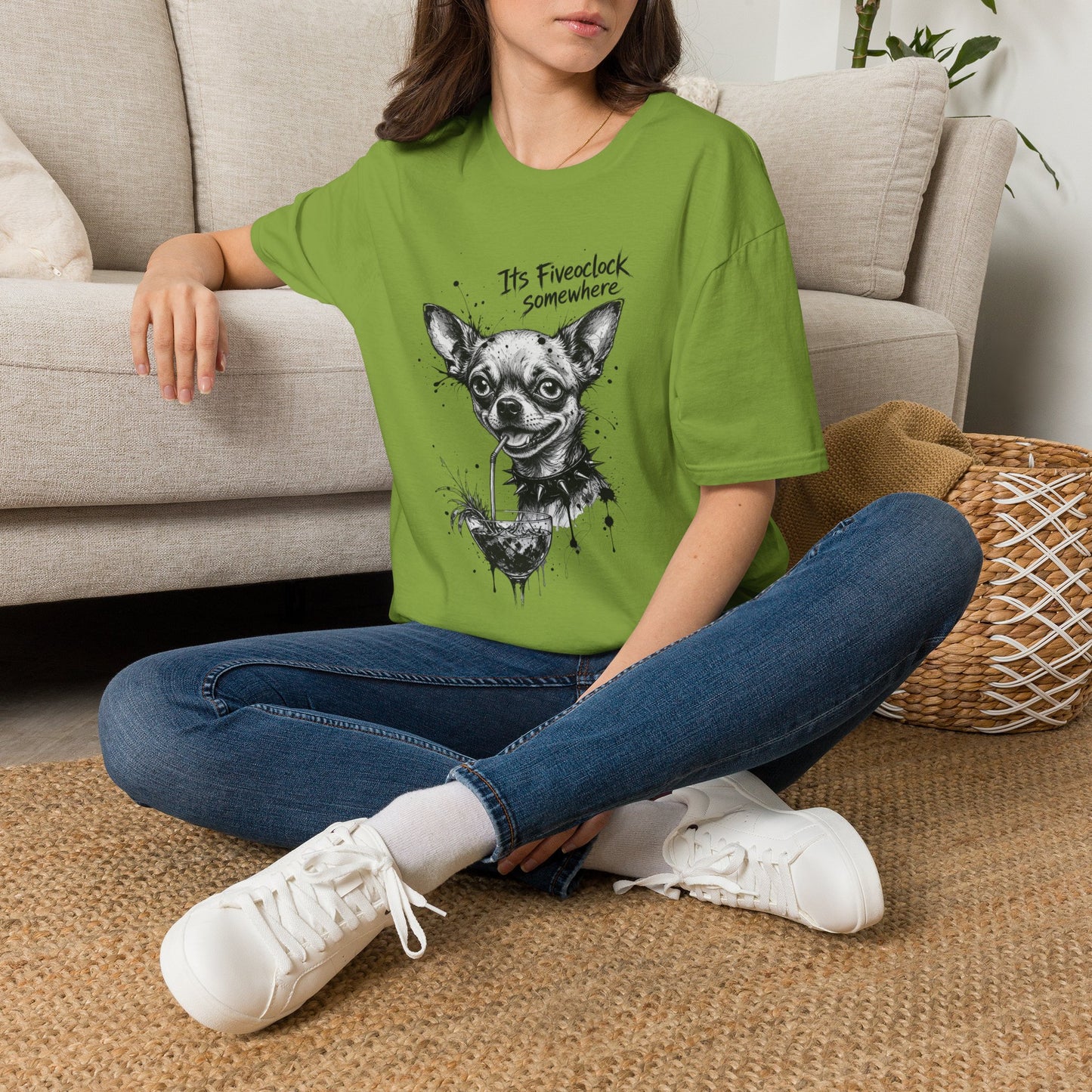 Chihuahua 'It's Five O'Clock Somewhere' T-Shirt