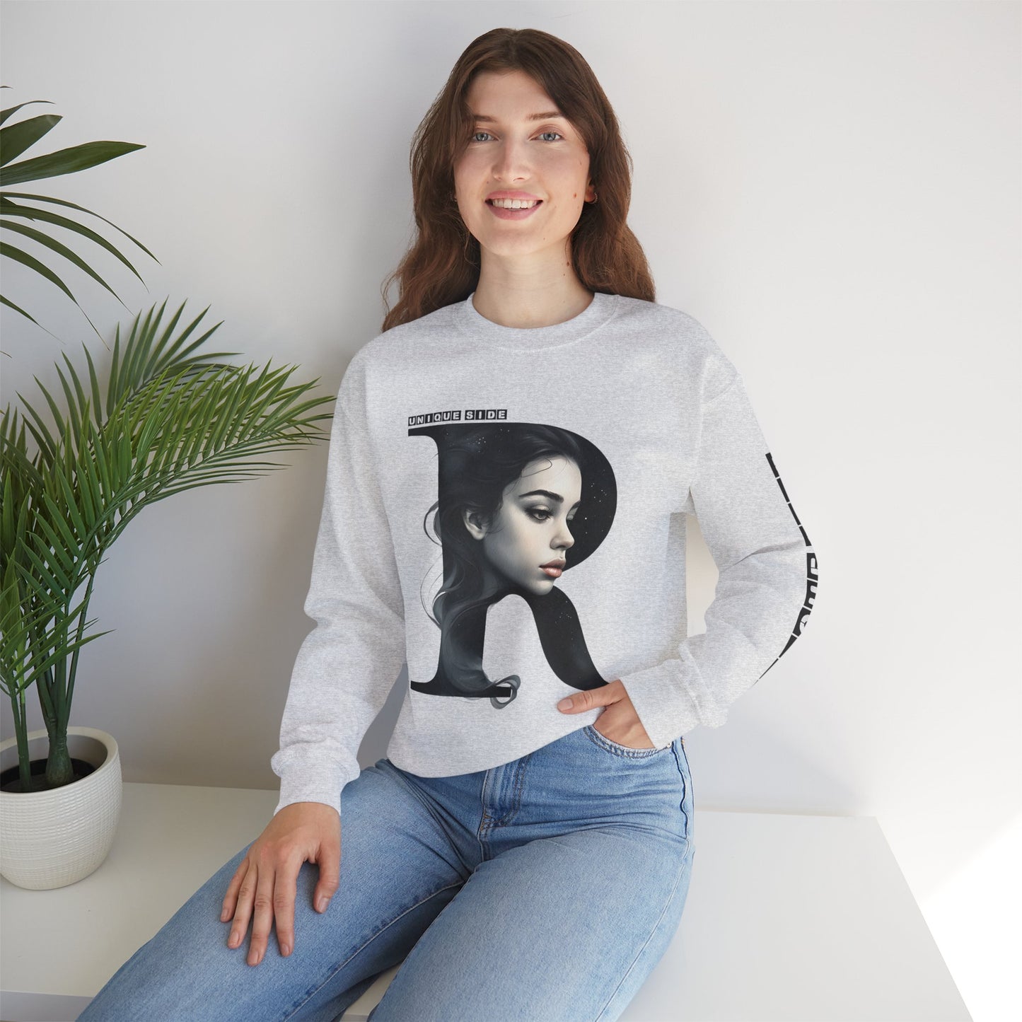 Letter R, Stylish Artistic Sweatshirt, Trendy Crewneck, Graphic Sweater, Cozy Unisex Top, Unique Gift for Art Lovers, Everyday Comfort