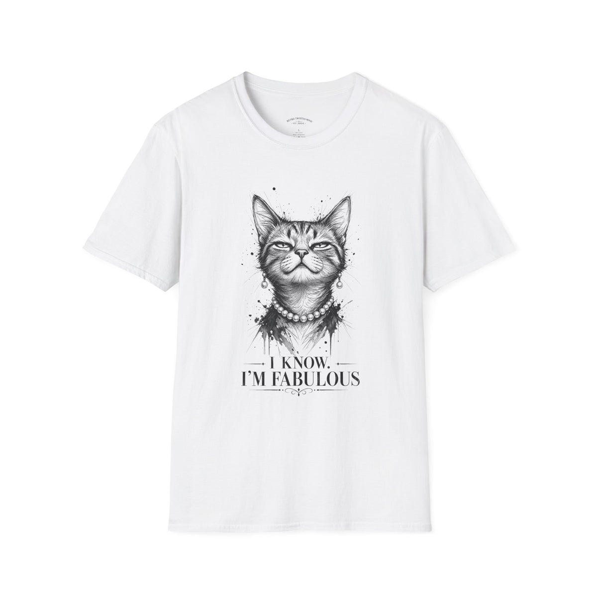 Cat T-Shirt — 'I Know I’m Fabulous' Cute Smiling Cat Graphic Tee