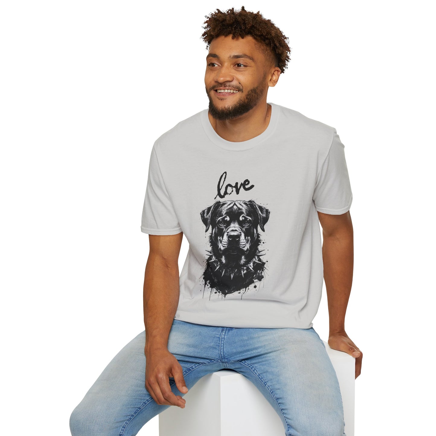 Love Rottweiler T-Shirt — Vintage Black Dog Portrait Tee for Dog Lovers