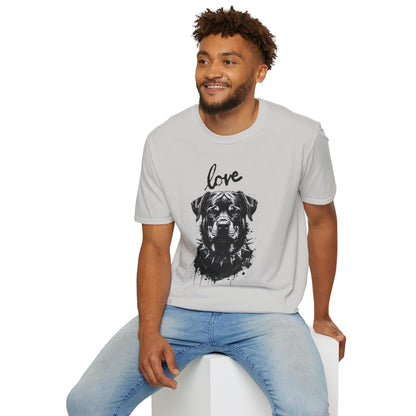 Love Rottweiler T-Shirt — Vintage Black Dog Portrait Tee for Dog Lovers