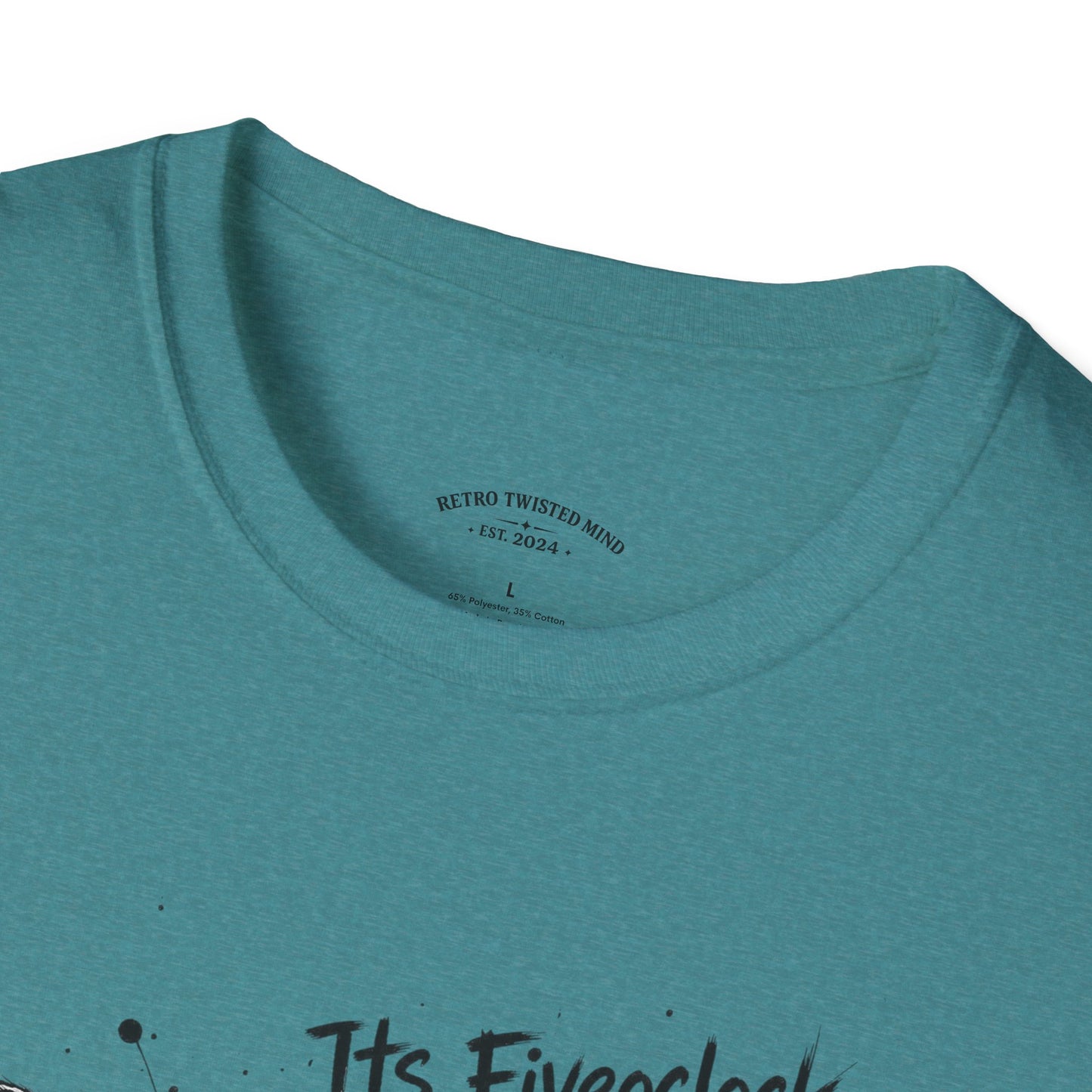 Chihuahua 'It's Five O'Clock Somewhere' T-Shirt