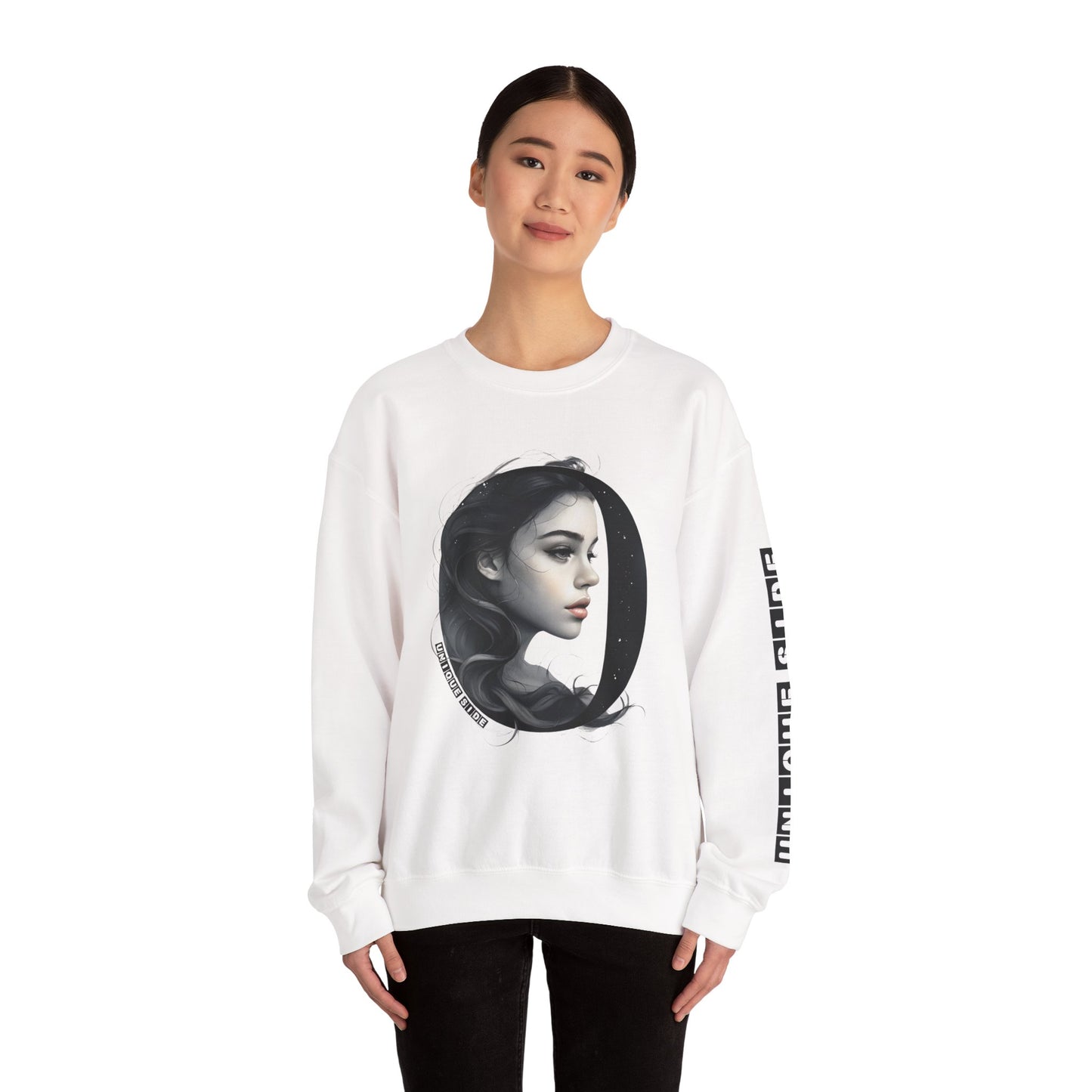 Letter O, Stylish Artistic Sweatshirt, Trendy Crewneck, Graphic Sweater, Cozy Unisex Top, Unique Gift for Art Lovers, Everyday Comfort