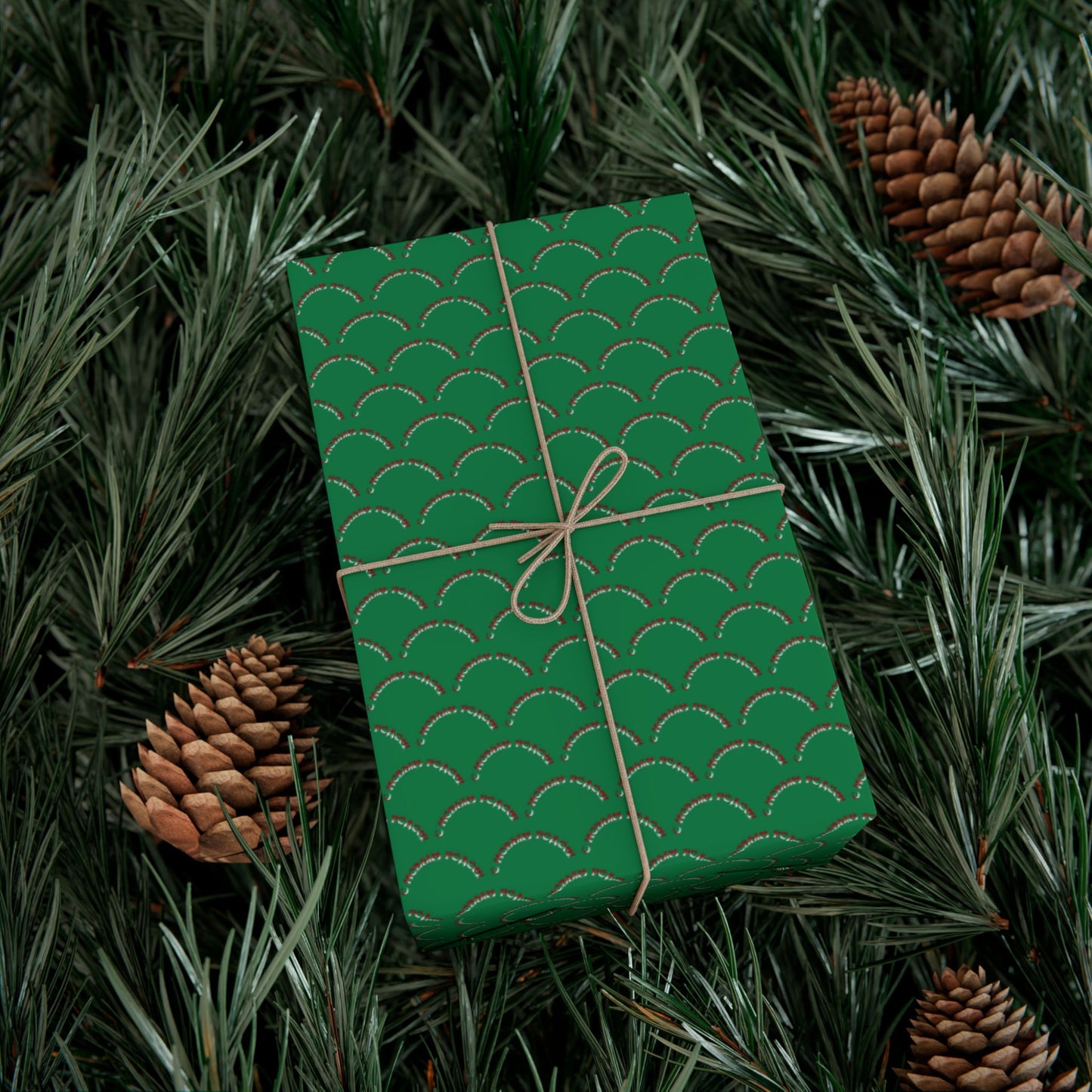 Wrapping Paper - Green Gold Scallop Pattern Holiday Gift Wrap