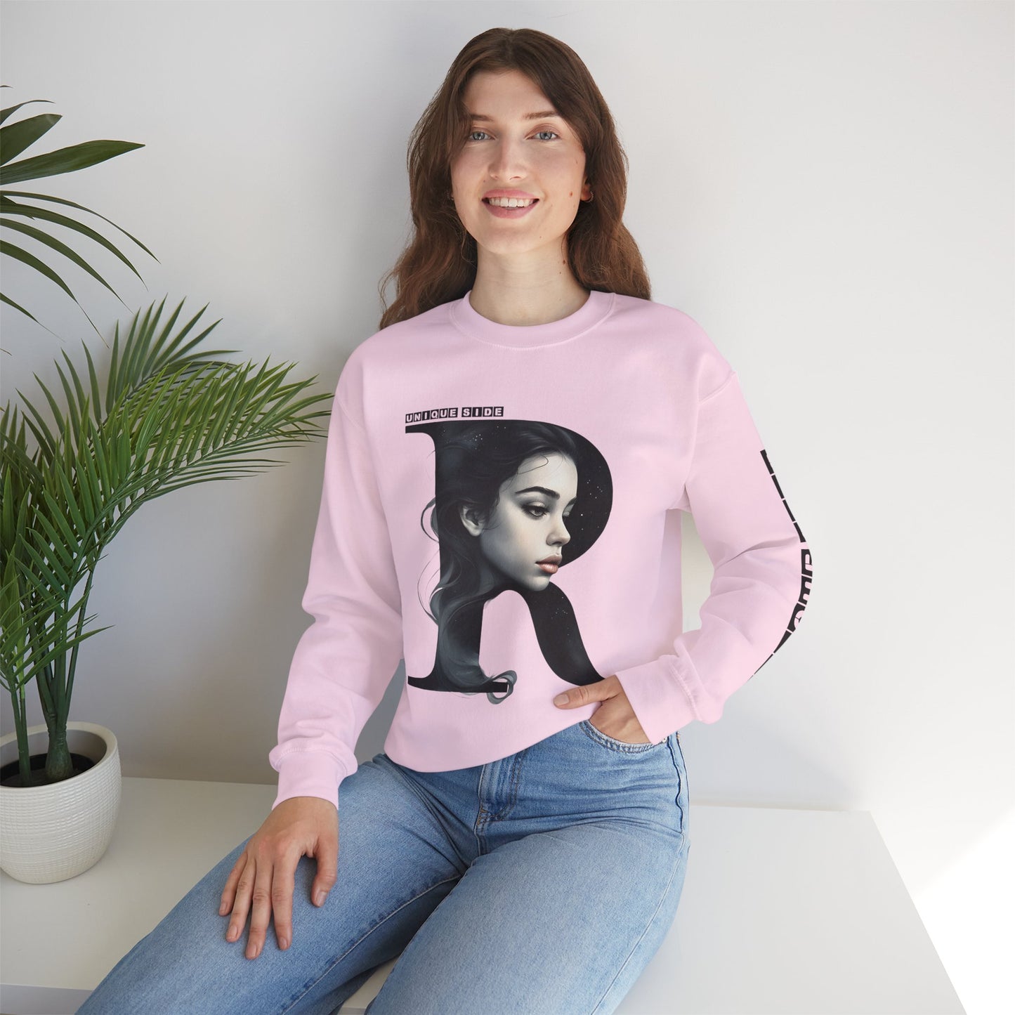 Letter R, Stylish Artistic Sweatshirt, Trendy Crewneck, Graphic Sweater, Cozy Unisex Top, Unique Gift for Art Lovers, Everyday Comfort