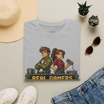 T-Shirt — Retro Pixel 'Real Gamers Don't Need 4K' Graphic Tee