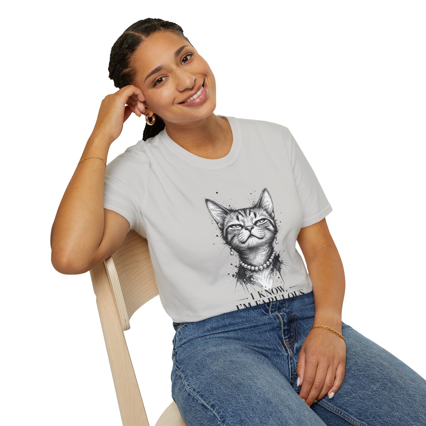 Cat T-Shirt — 'I Know I’m Fabulous' Cute Smiling Cat Graphic Tee