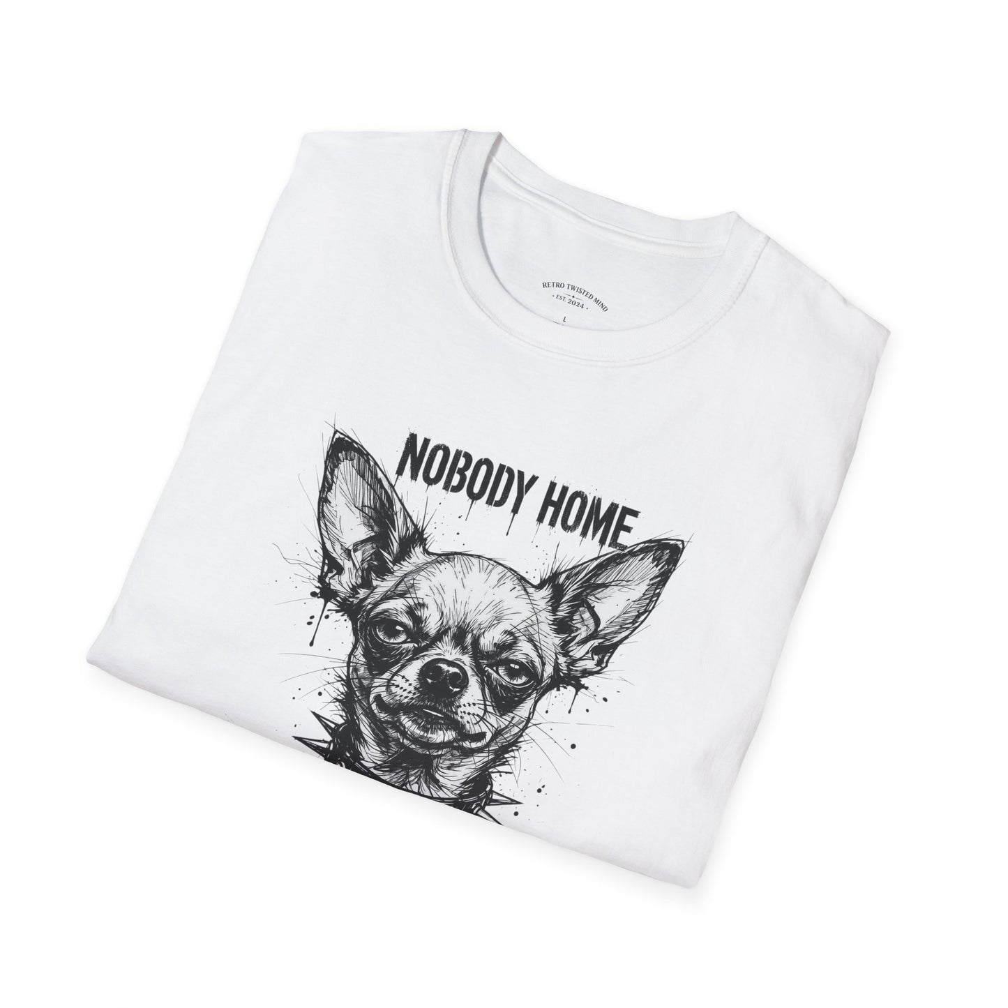Chihuahua 'Nobody Home' Graphic T-Shirt