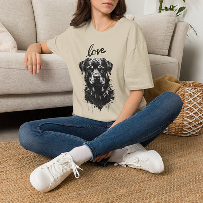 Love Rottweiler T-Shirt — Vintage Black Dog Portrait Tee for Dog Lovers